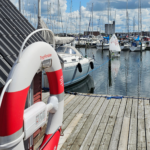Warum Familien einen sicheren Hafen brauchen: Wie kleine Verbindungsmomente im Familienalltag wieder mehr Ruhe, Nähe und Gelassenheit schaffen sicherer Hafen für Familien Ruhehöhle